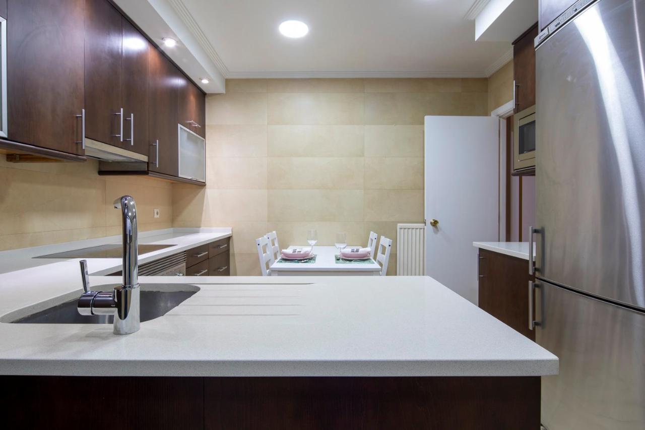 Midtown Rosalia Appartement Comarca de Comarca de Vigo Buitenkant foto
